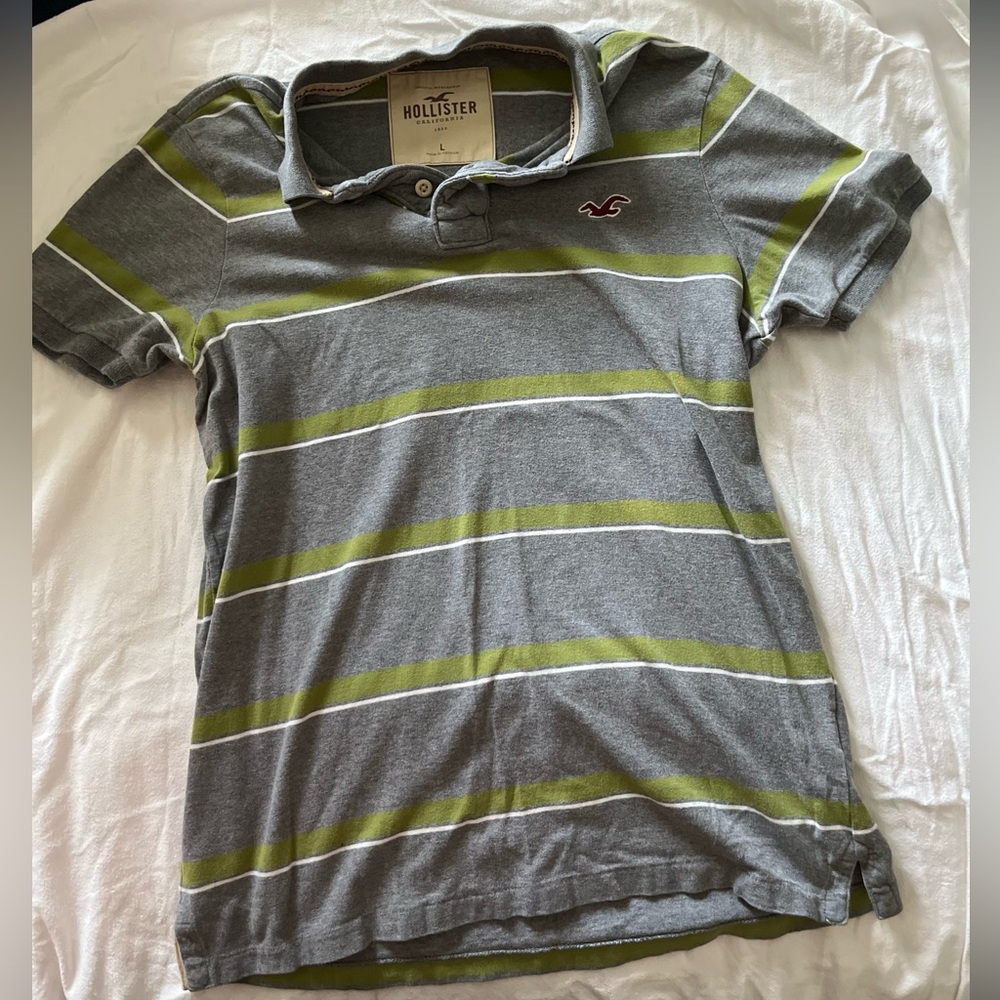 Size Large boys Hollister polo in good condition.